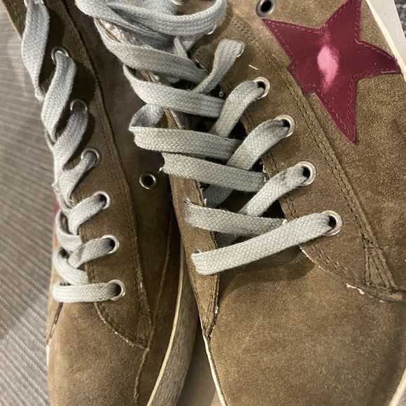 Amazing high top golden goose men’s sneakers~ size 44 equivalent US 10 brand new - Picture 4 of 8